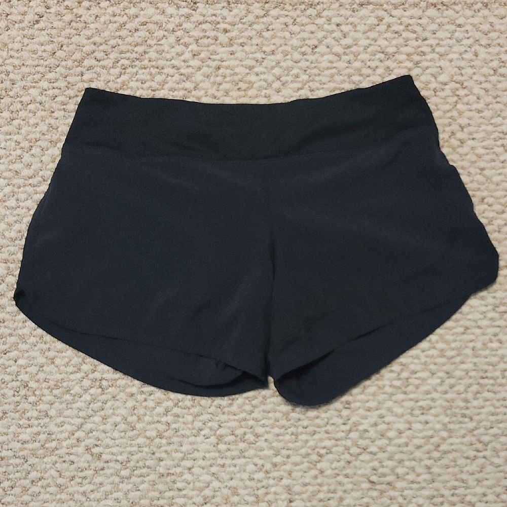 Rabbit Hopper Shorts Size Medium